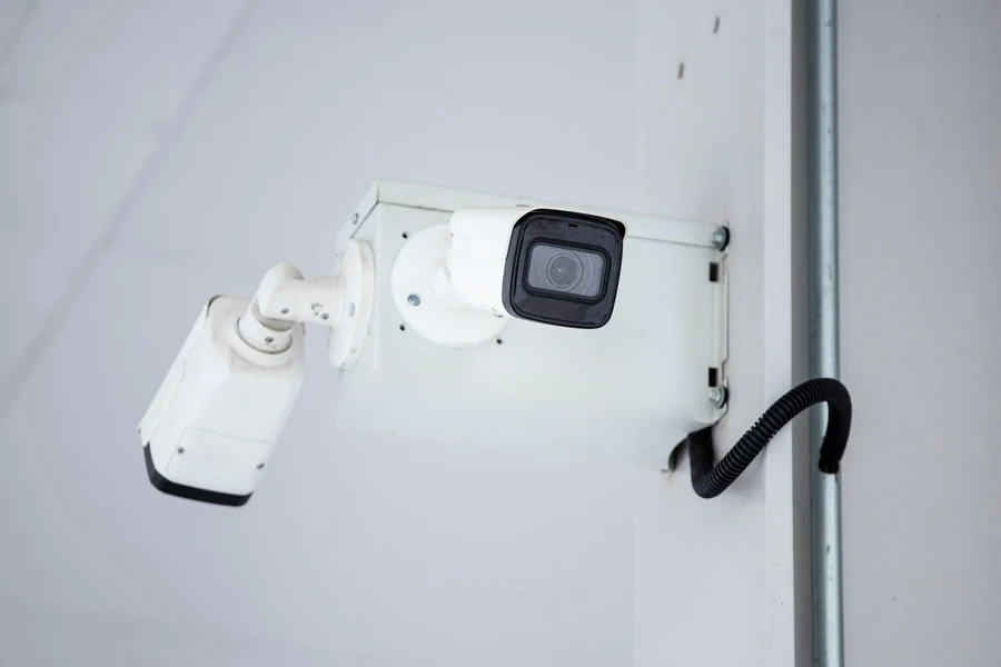 Monitoring CCTV